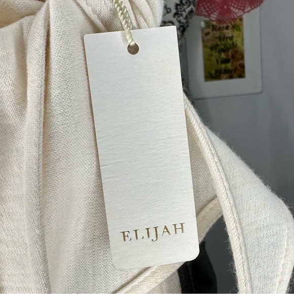 NWT Elijah V-Neck Maxi Dress Beige with Black Rosette Size XS - Picture 9 of 12